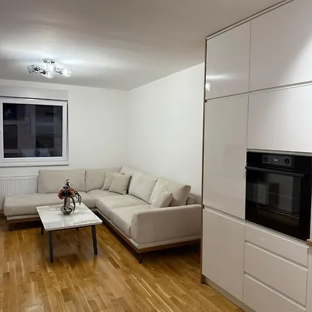Apartmán Garden Centar *